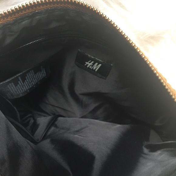 H&M Cognac Suede Adjustable Strap Crossbody Bag - Picture 3 of 4